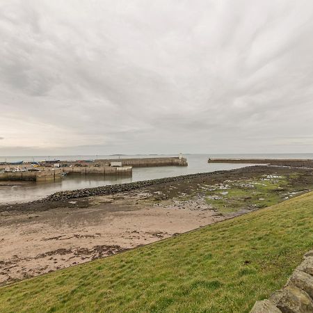 Crumstone Corner Villa Seahouses Exterior photo